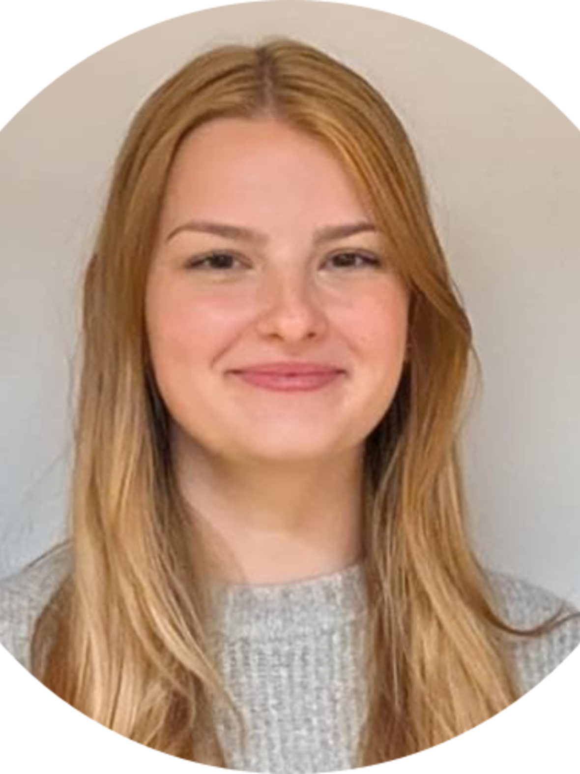 Gesicht lächelnd, blonde lange Haare
